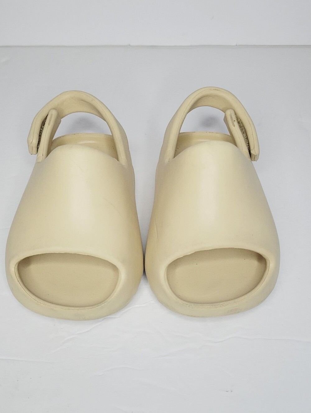 BABY TODDLER INFANT Size 5K Adidas Yeezy Slide Bone FZ5899 Pre OWNED